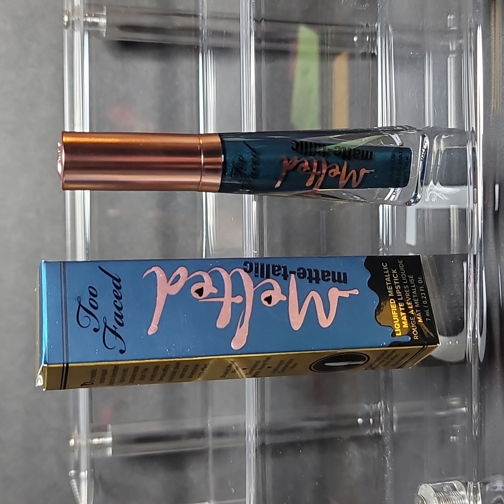 TOO FACED MELTED MATTE-TALLIC LIPSTICK